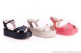 Sandalias plataforma 26€